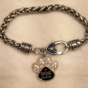Dog mom paw silvertone braided charm bracelet.
